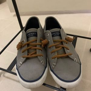 Sperry shoes